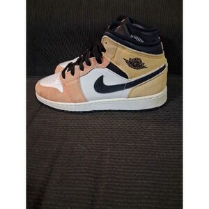 Nike Shoes Womens 8 Youth 6.5Y Air Jordan Flight Club Magic Ember Sundial Peach